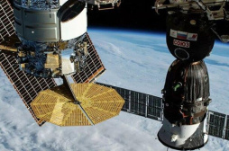 好險！國際空間站躲垃圾急變軌 太空怎么搞衛生？