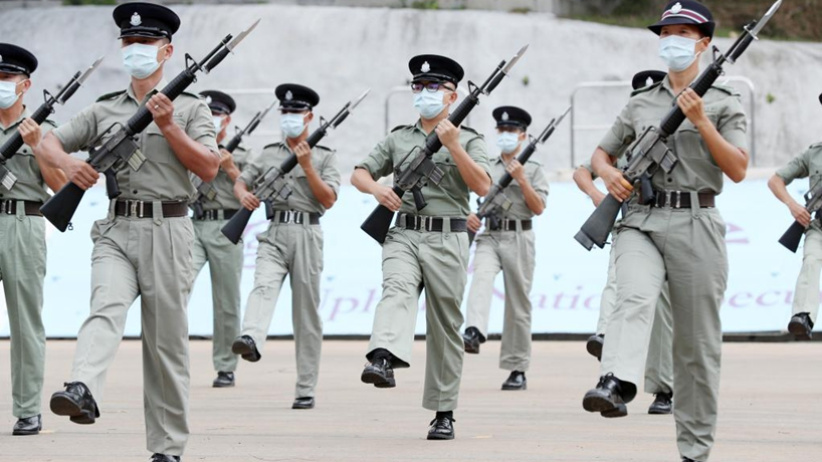 香港警队将从7月1日起全面转用中式步操